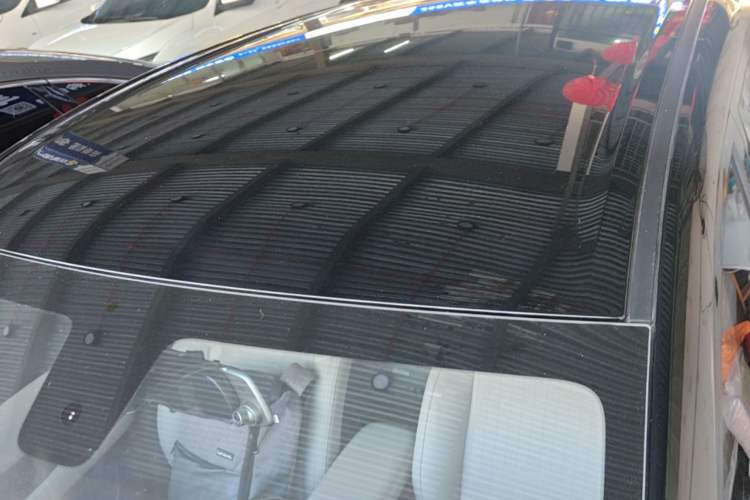 Used Wuling Bingo PLUS 2024 401 km Range 5-Seater Version Roof