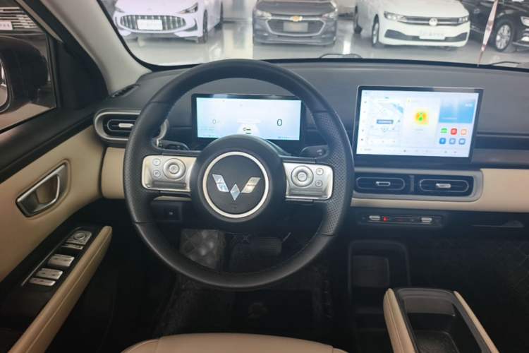Used Wuling Bingo PLUS 2024 330 km Range Five-Seater Version Steering Wheel
