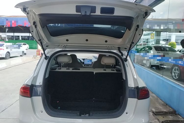 Used Wuling Bingo PLUS 2024 510 km Range 5-Seater Version Trunk