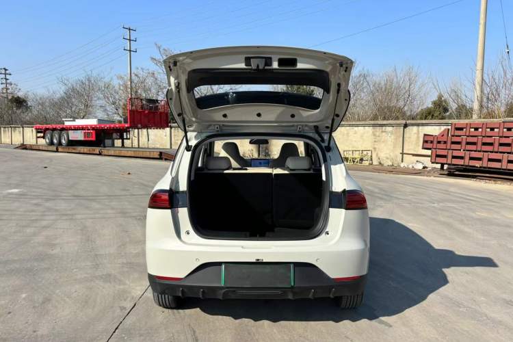 Used Wuling Bingo PLUS 2024 510 km Range 5-Seater Version Trunk
