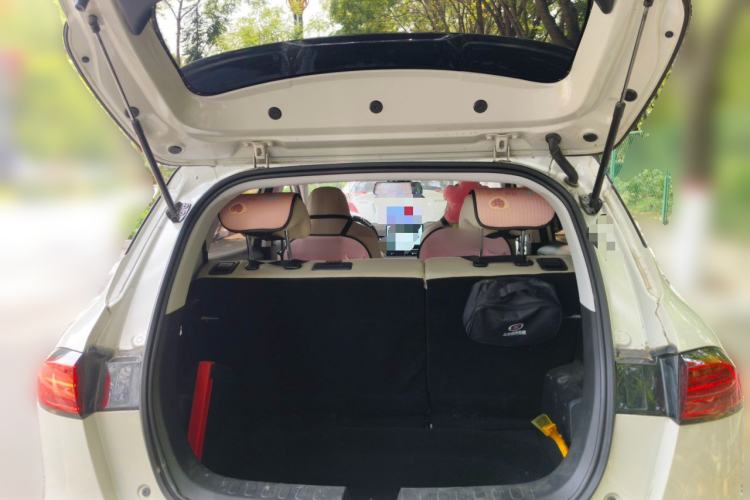 Used Wuling Bingo PLUS 2024 401 km Range 5-Seater Version Trunk