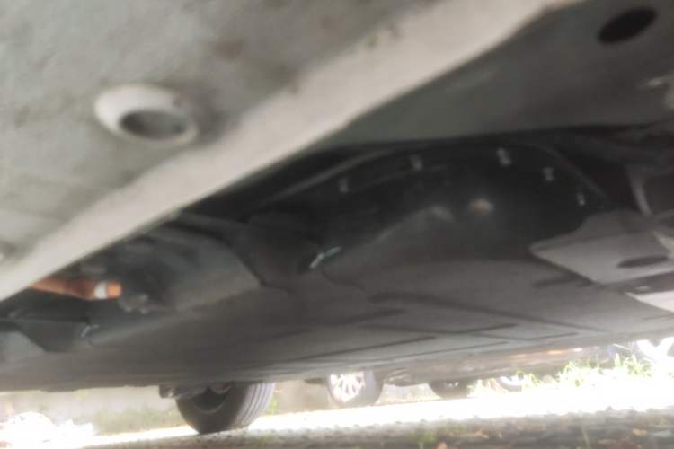 Used Wuling Bingo Pro 2026 Model 403km Deluxe Edition Chassis Front Right