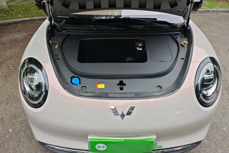 Used Wuling Bingo Pro 2026 Model 330km Deluxe Edition Engine Bay