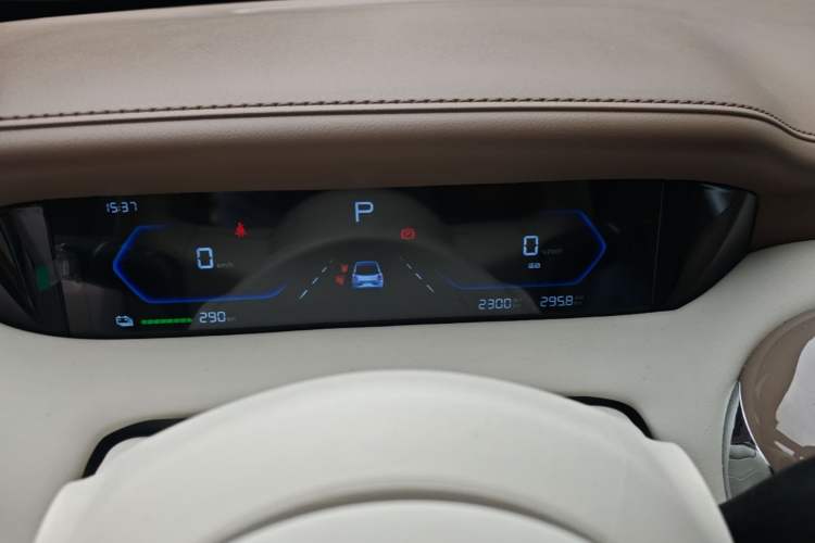 Used Wuling Bingo Pro 2026 Model 330km Deluxe Edition Instrument Cluster