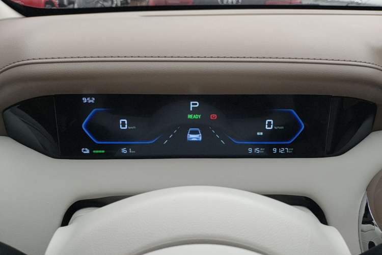 Used Wuling Bingo Pro 2026 Model 403km Flagship Edition Instrument Cluster