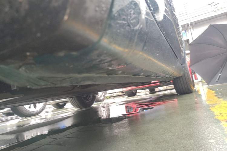 Used Wuling Bingo Pro 2026 Model 403km Flagship Edition Left Side Sill