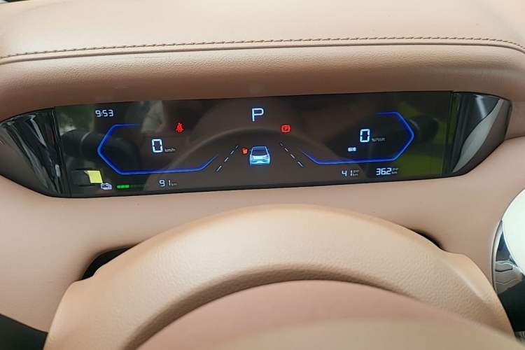 Used Wuling Bingo Pro 2026 Model 330km Flagship Edition Instrument Cluster