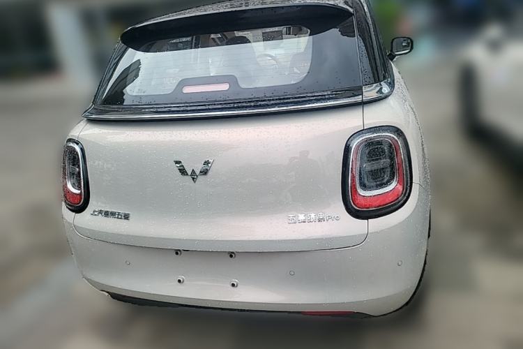 Used Wuling Bingo Pro 2026 Model 330km Flagship Edition Rear