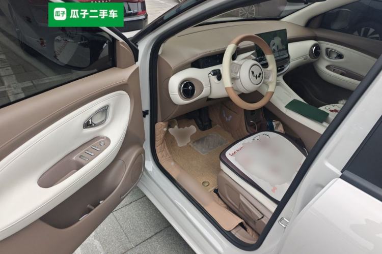 Used Wuling Bingo Pro 2026 Model 330km Deluxe Edition Driver Seat