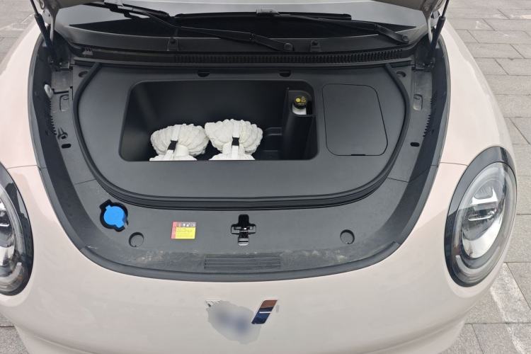 Used Wuling Bingo Pro 2026 Model 330km Deluxe Edition Engine Bay