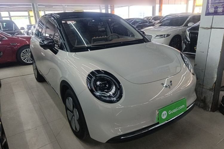 Used Wuling Bingo Pro 2026 Model 330km Flagship Edition Front Right 45 Deg
