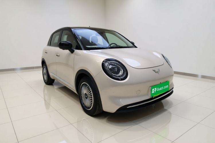 Used Wuling Bingo Pro 2026 Model 330km Flagship Edition Front Right 45 Deg