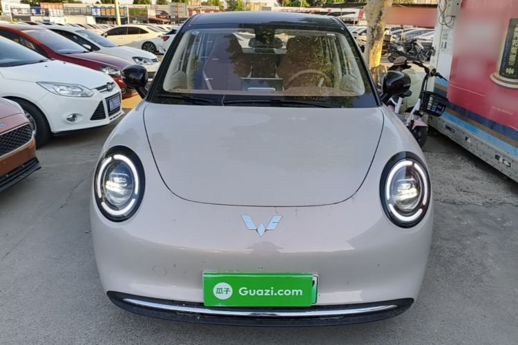 Used Wuling Bingo Pro 2026 Model 330km Deluxe Edition Front