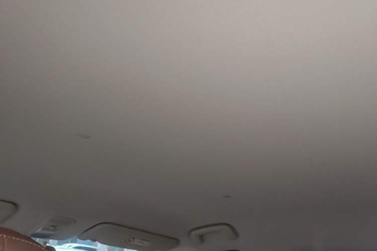 Used Wuling Bingo Pro 2026 Model 330km Flagship Edition Headliner
