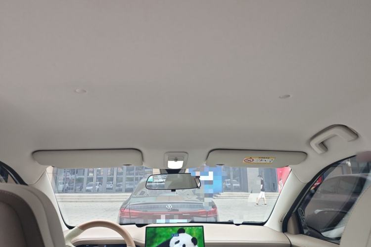 Used Wuling Bingo Pro 2026 Model 330km Deluxe Edition Headliner