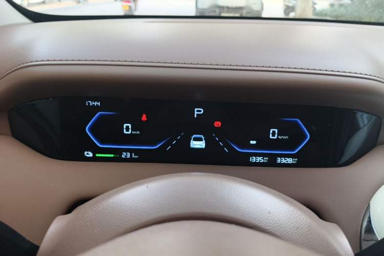 Used Wuling Bingo Pro 2026 Model 330km Flagship Edition Instrument Cluster