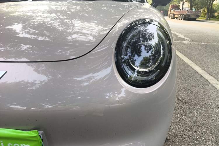 Used Wuling Bingo Pro 2026 Model 330km Flagship Edition Left Front Headlight