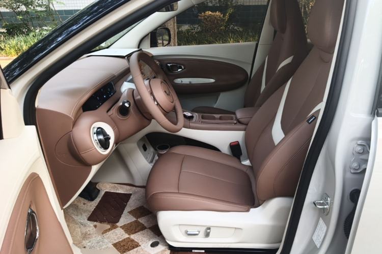 Used Wuling Bingo Pro 2026 Model 330km Flagship Edition Left Front Seat
