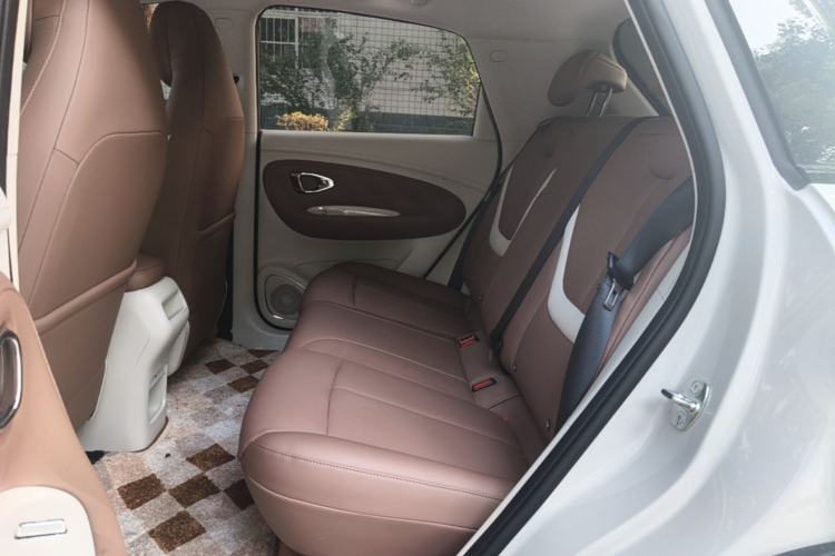 Used Wuling Bingo Pro 2026 Model 330km Flagship Edition Left Rear Seat