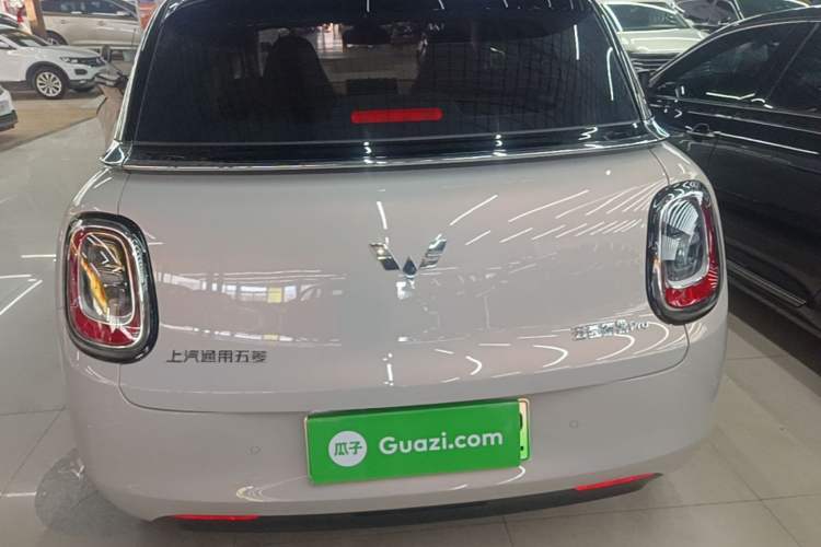 Used Wuling Bingo Pro 2026 Model 330km Flagship Edition Rear