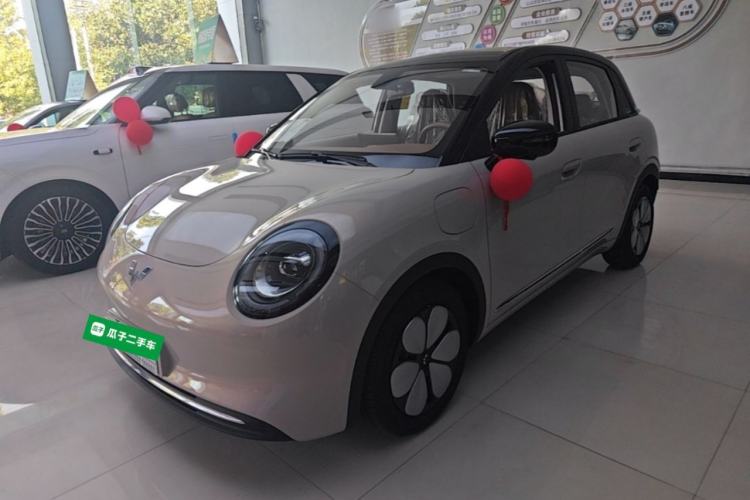 Wuling Bingo Pro 2026 Model 330km Deluxe Edition