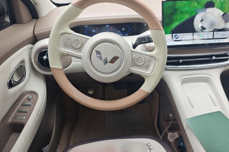 Used Wuling Bingo Pro 2026 Model 330km Deluxe Edition Steering Wheel
