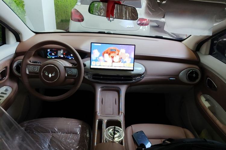 Used Wuling Bingo Pro 2026 Model 403km Flagship Edition Center Console