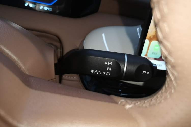 Used Wuling Bingo Pro 2026 Model 403km Flagship Edition Gear Lever