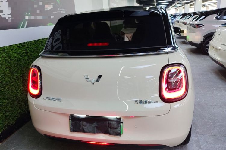 Used Wuling Bingo Pro 2026 Model 403km Flagship Edition Rear