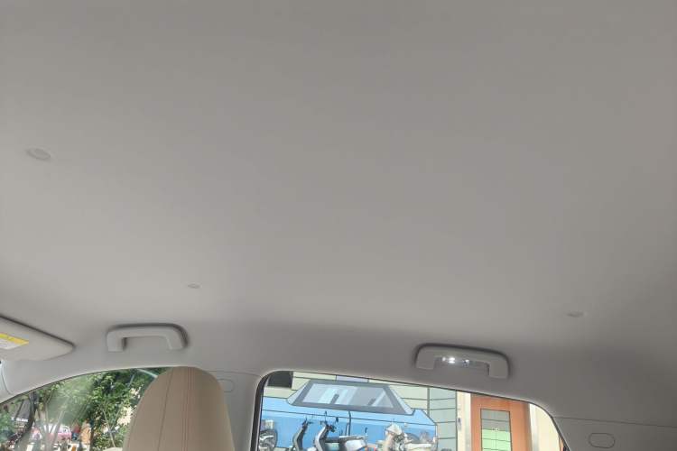 Used Wuling Bingo S 2025 Model 430km Flagship Edition Interior 10