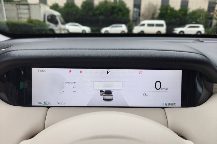 Used Wuling Bingo S 2025 Model 430km Flagship Edition Interior 9