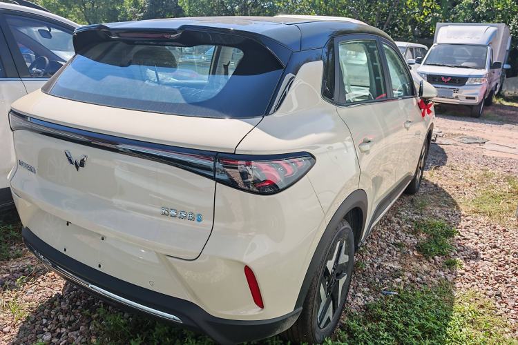 Used Wuling Bingo S 2025 Model 430km Flagship Edition Exterior 3