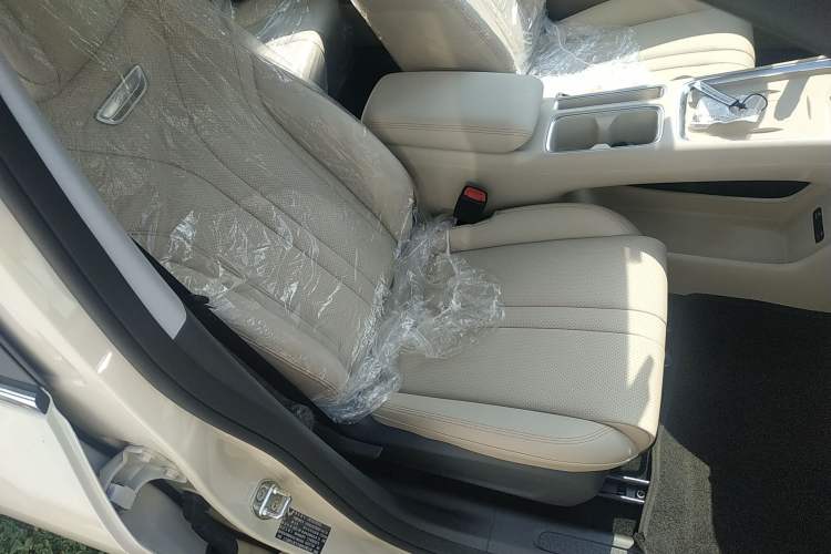 Used Wuling Bingo S 2025 Model 430km Flagship Edition Right Front Seat