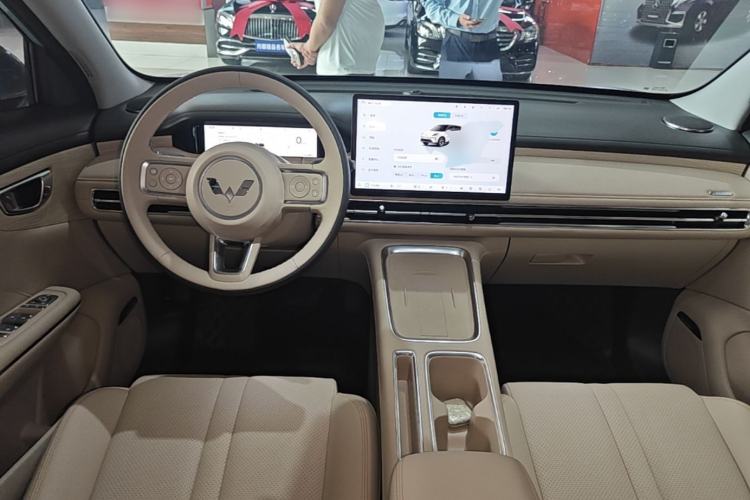 Used Wuling Bingo S 2025 Model 430km Flagship Edition Center Console