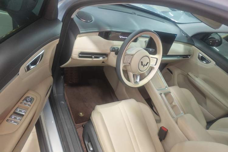 Used Wuling Bingo S 2025 Model 430km Flagship Edition Driver Seat