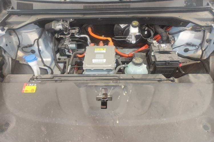 Used Wuling Bingo S 2025 Model 430km Flagship Edition Engine Bay
