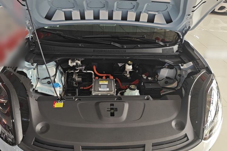 Used Wuling Bingo S 2025 Model 430km Flagship Edition Engine Bay