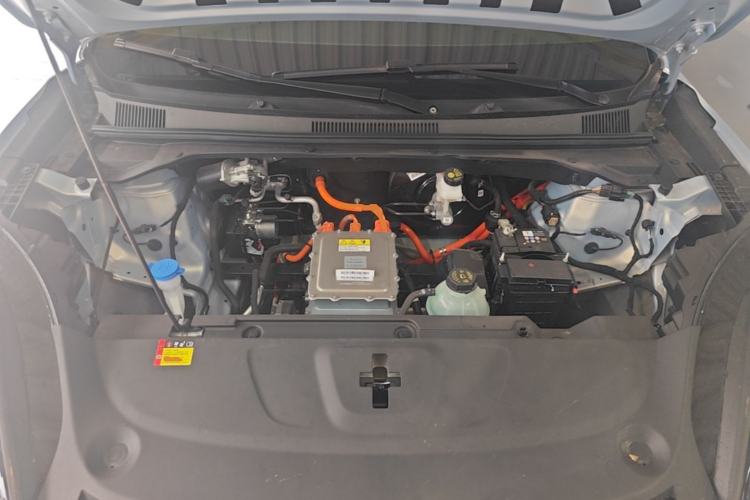 Used Wuling Bingo S 2025 Model 430km Flagship Edition Engine Bay
