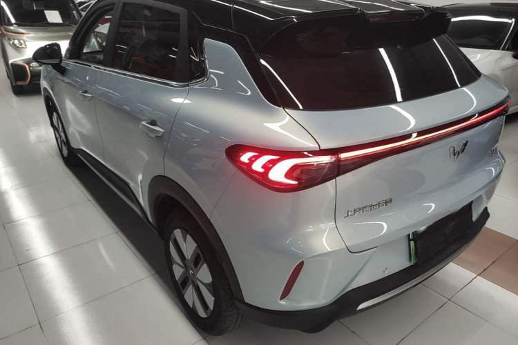 Used Wuling Bingo S 2025 Model 325km Deluxe Edition Exterior 2
