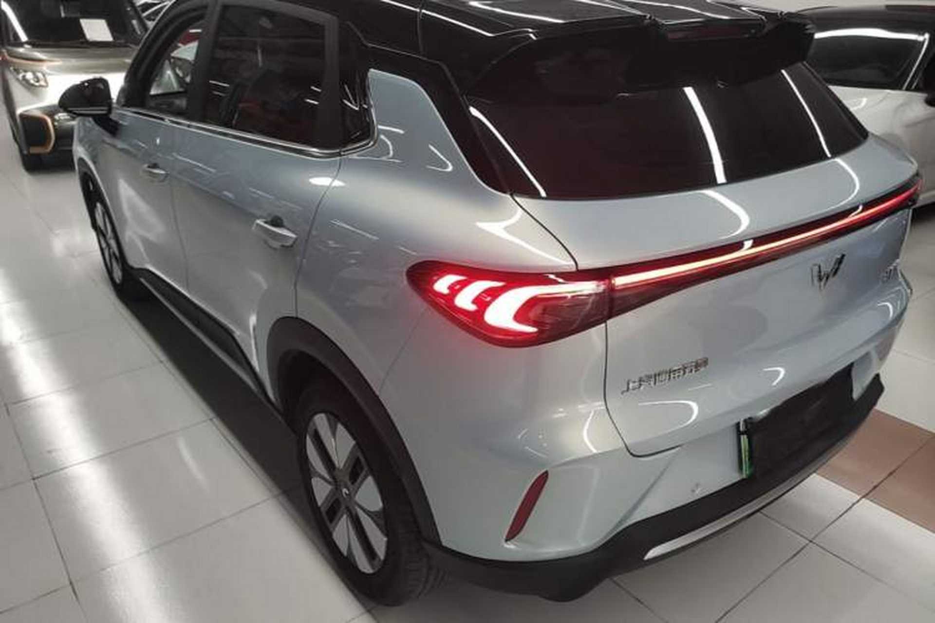 Used Wuling Bingo S 2025 Model 325km Deluxe Edition Exterior 2