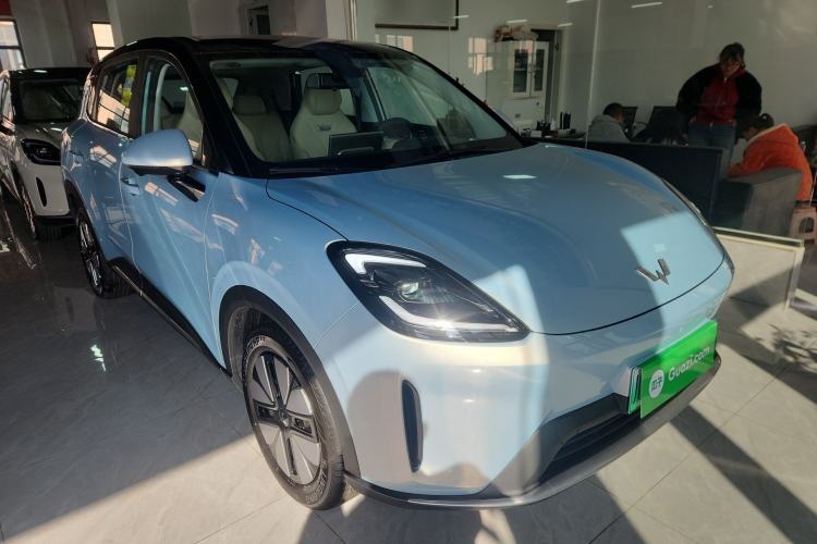 Used Wuling Bingo S 2025 Model 325km Deluxe Edition Front Right 45 Deg