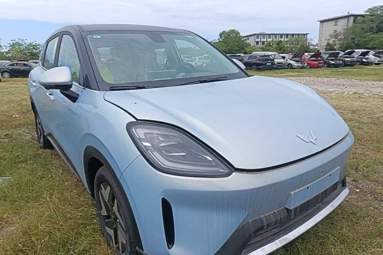 Used Wuling Bingo S 2025 Model 325km Flagship Edition Front Right 45 Deg