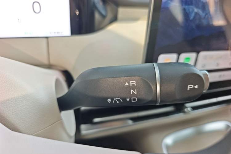 Used Wuling Bingo S 2025 Model 430km Flagship Edition Gear Lever