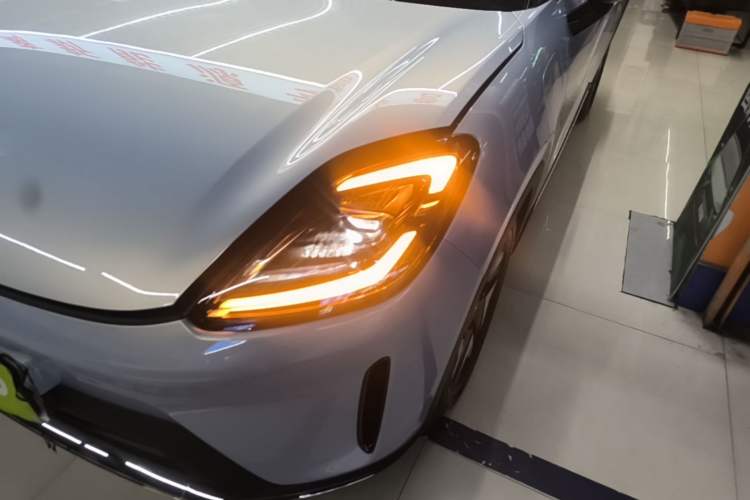 Used Wuling Bingo S 2025 Model 430km Flagship Edition Left Front Headlight