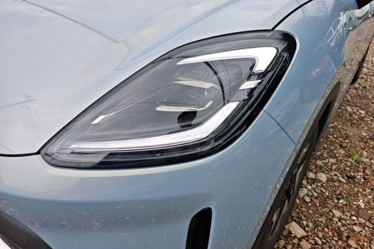 Used Wuling Bingo S 2025 Model 430km Flagship Edition Left Front Headlight
