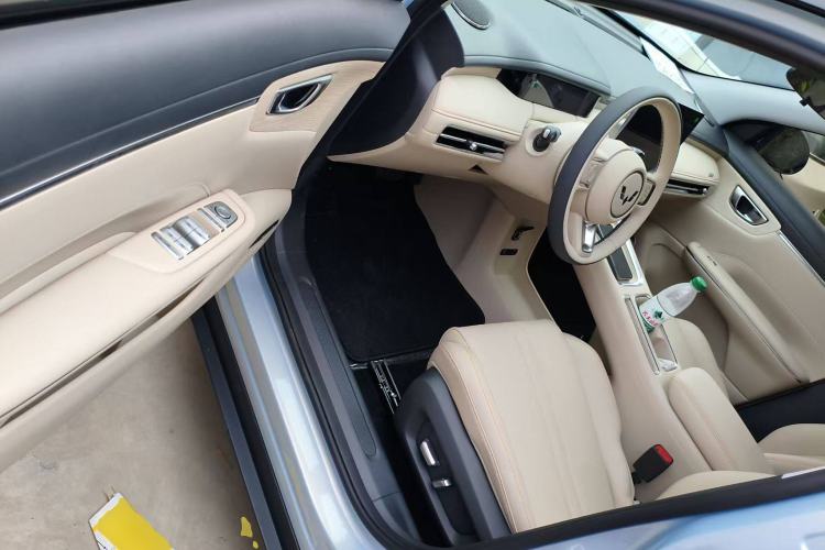 Used Wuling Bingo S 2025 Model 325km Flagship Edition Left Front Seat