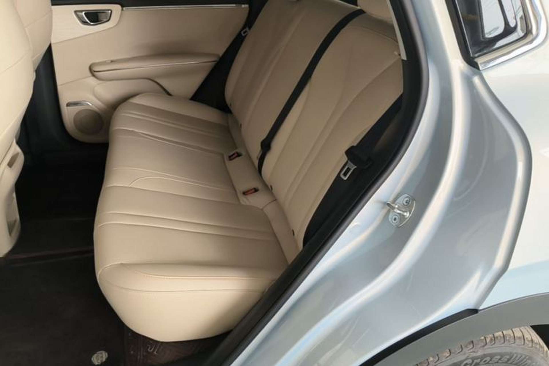 Used Wuling Bingo S 2025 Model 325km Flagship Edition Left Rear Seat