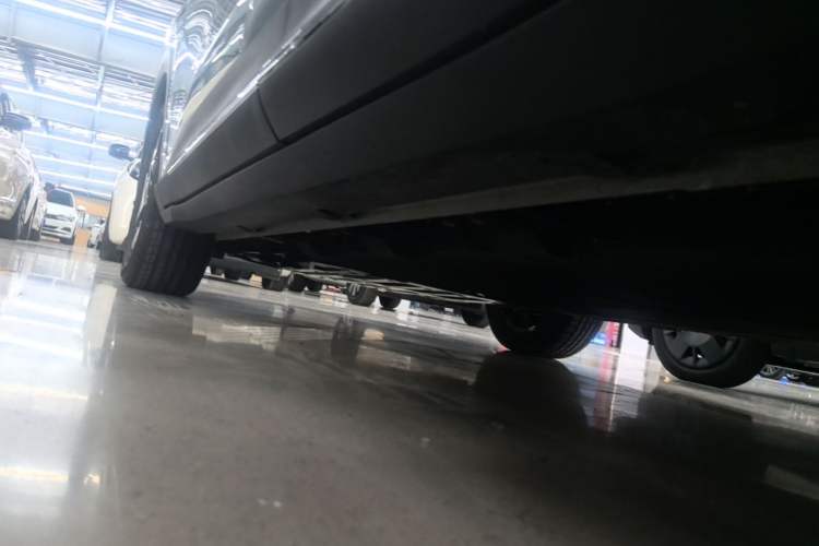 Used Wuling Bingo S 2025 Model 430km Flagship Edition Left Side Sill