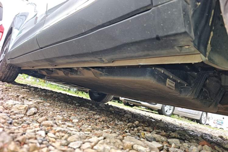 Used Wuling Bingo S 2025 Model 430km Flagship Edition Left Side Sill