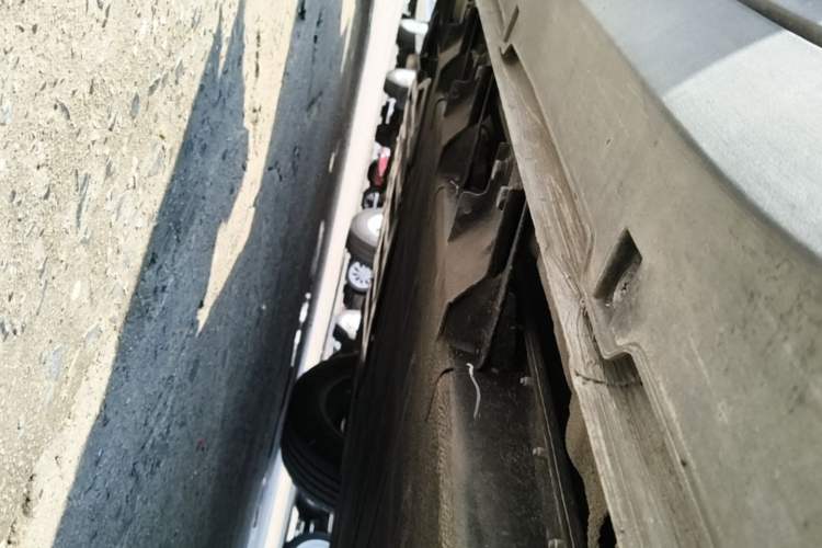 Used Wuling Bingo S 2025 Model 430km Flagship Edition Left Side Sill